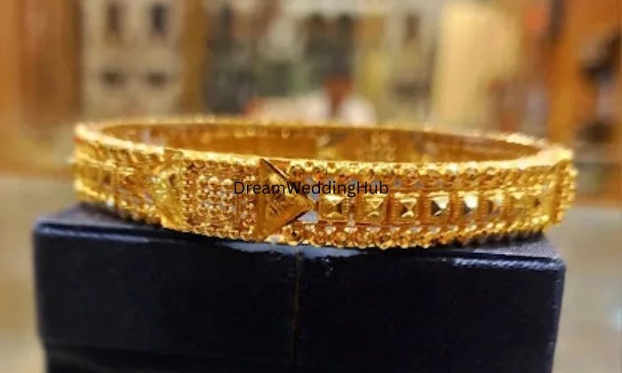 NEW DUTTA GUINEA PALACE